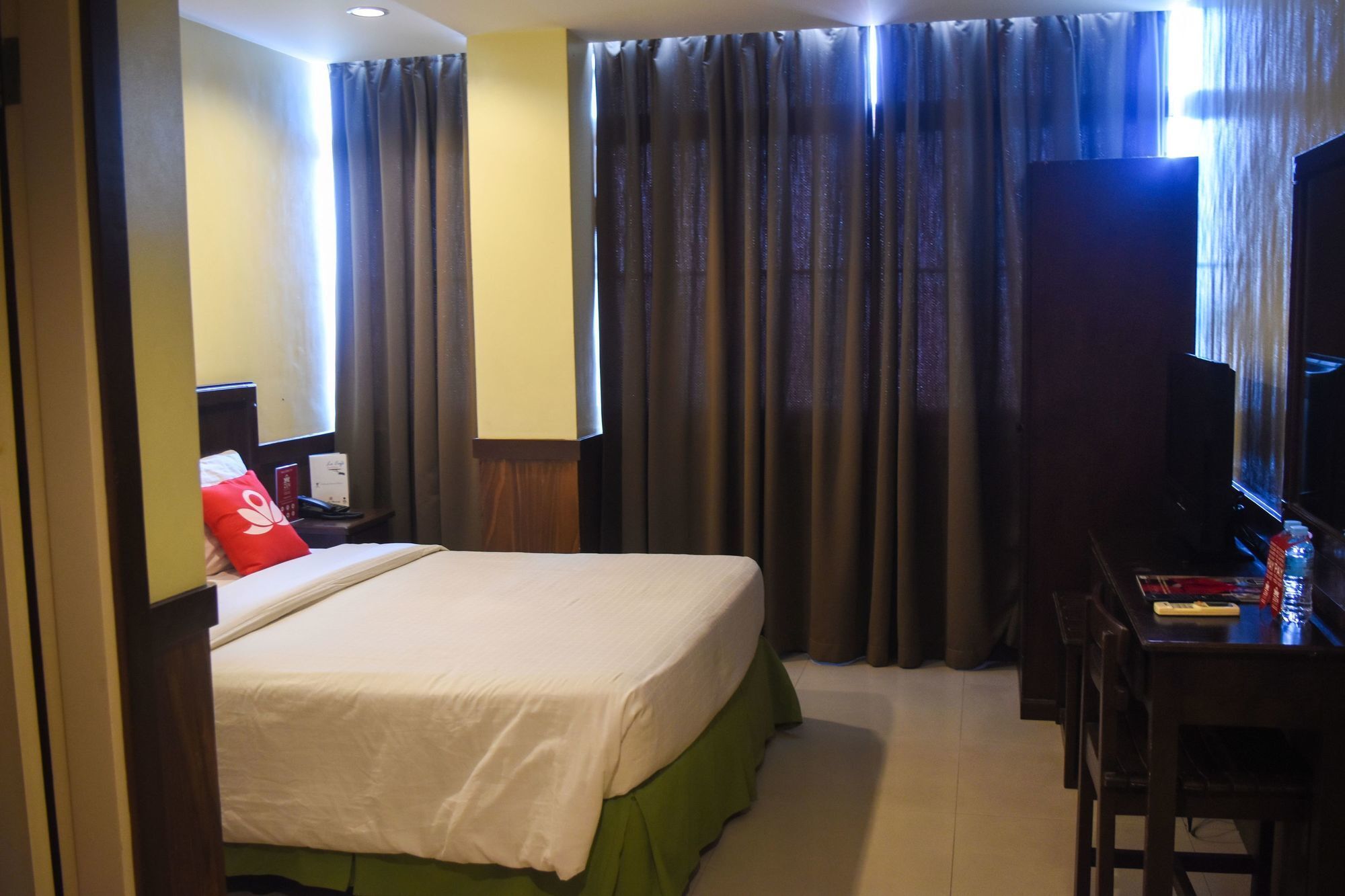 Zen Rooms Roxas Avenue Davao City Exteriör bild
