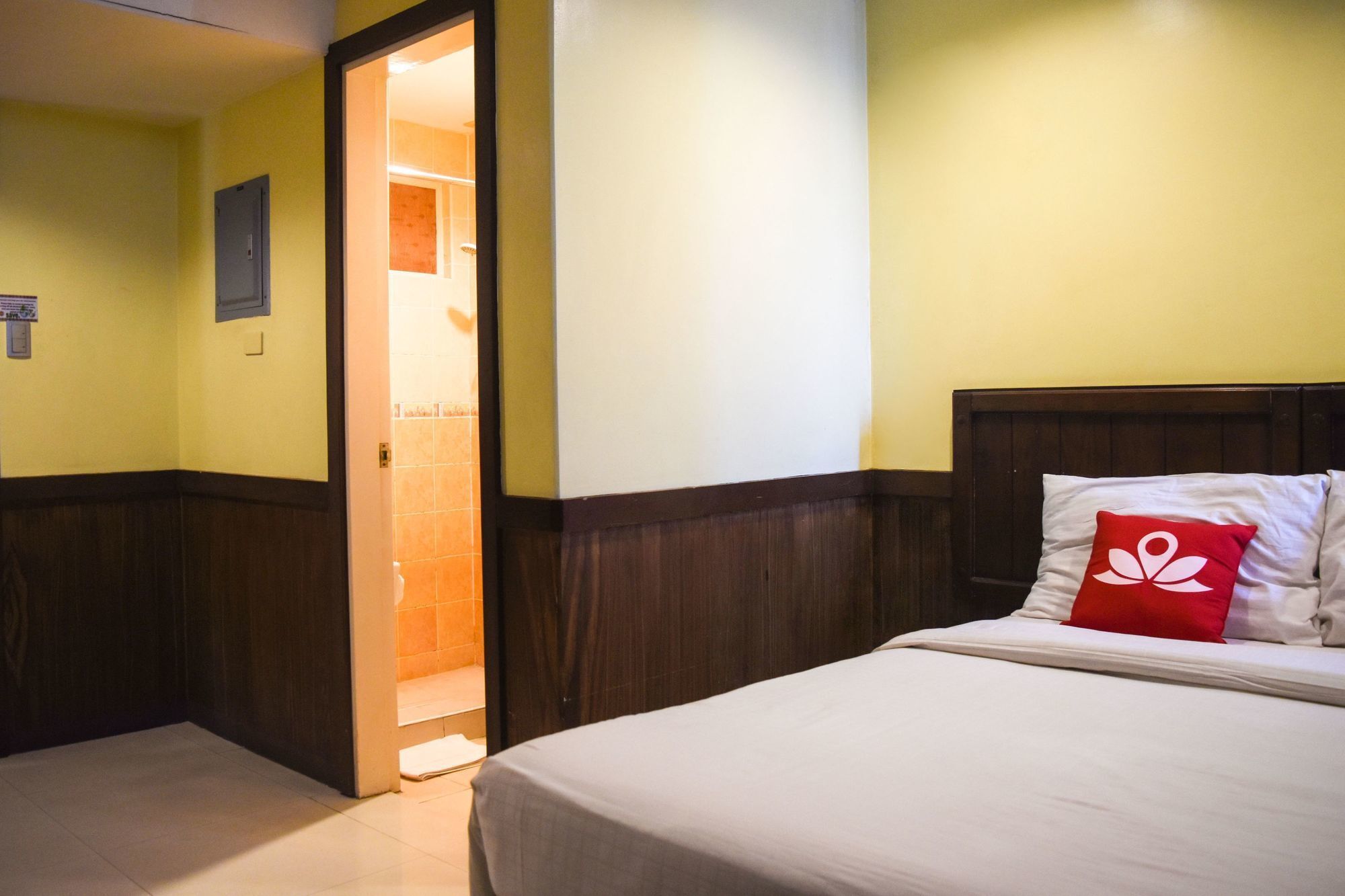 Zen Rooms Roxas Avenue Davao City Exteriör bild
