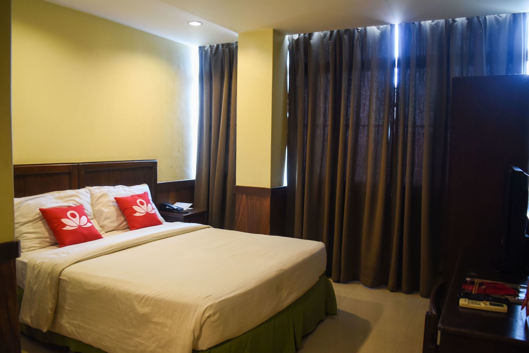 Zen Rooms Roxas Avenue Davao City Exteriör bild